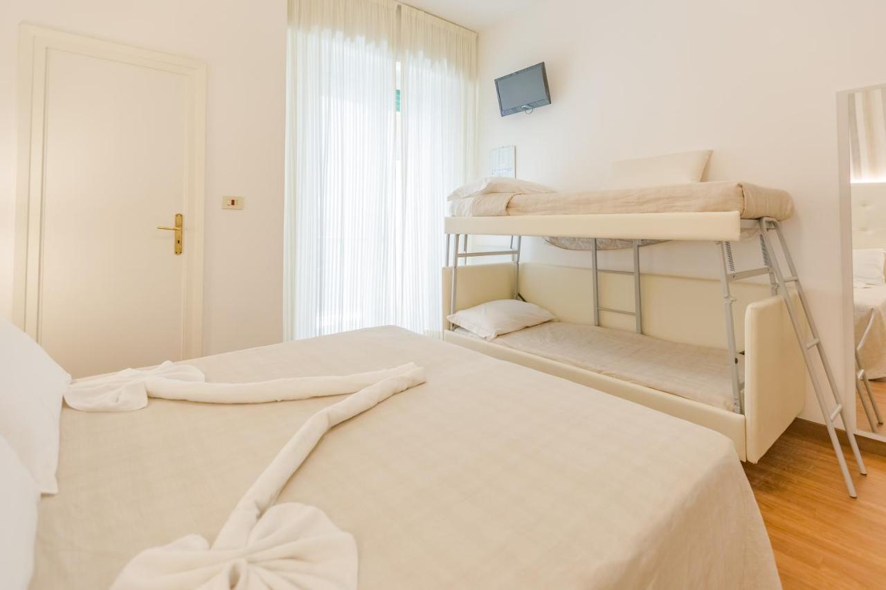 Hotel Bremen Rimini Eksteriør billede