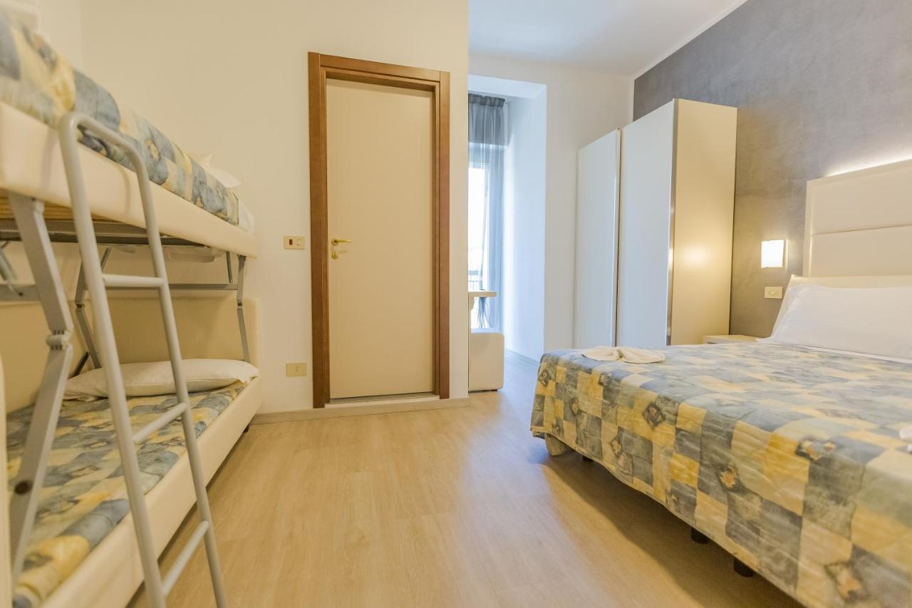 Hotel Bremen Rimini Eksteriør billede