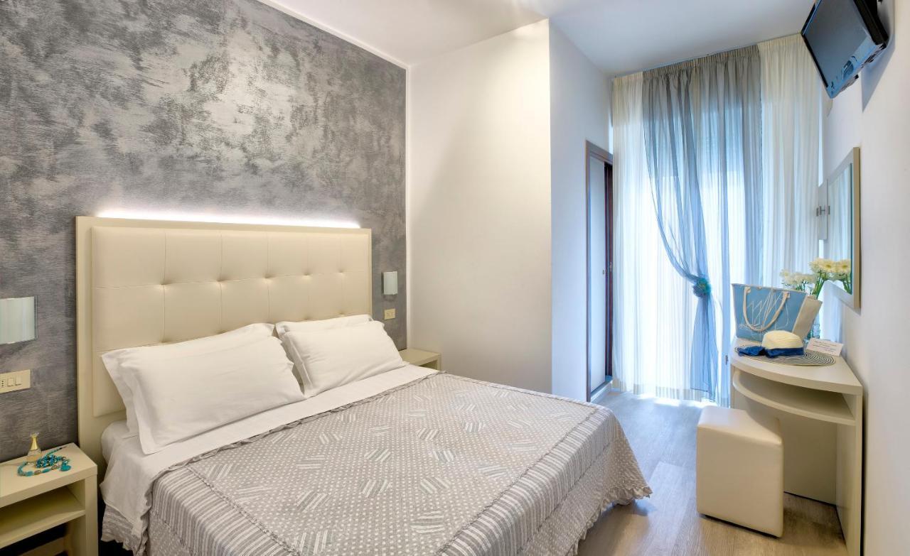 Hotel Bremen Rimini Eksteriør billede