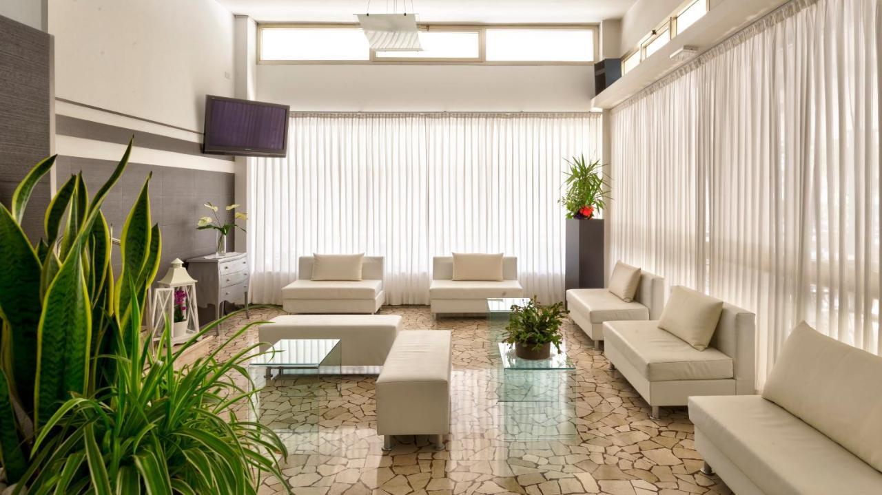 Hotel Bremen Rimini Eksteriør billede
