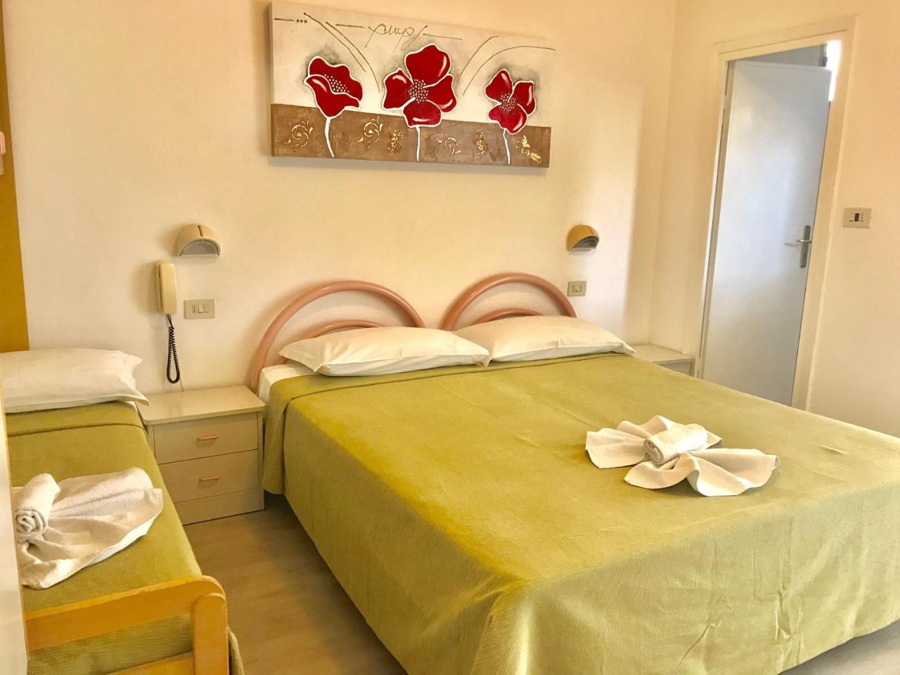 Hotel Bremen Rimini Eksteriør billede