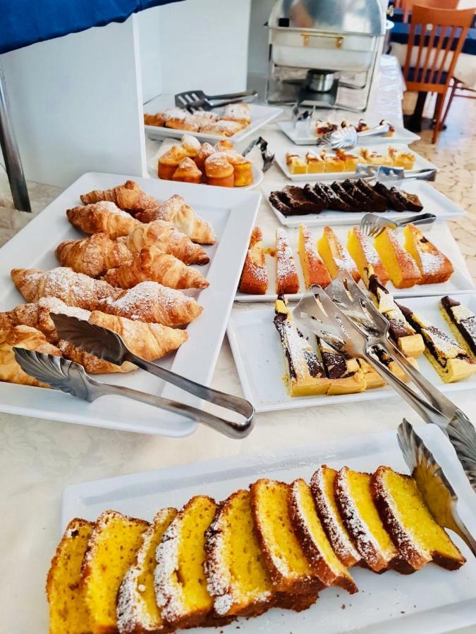 Hotel Bremen Rimini Eksteriør billede