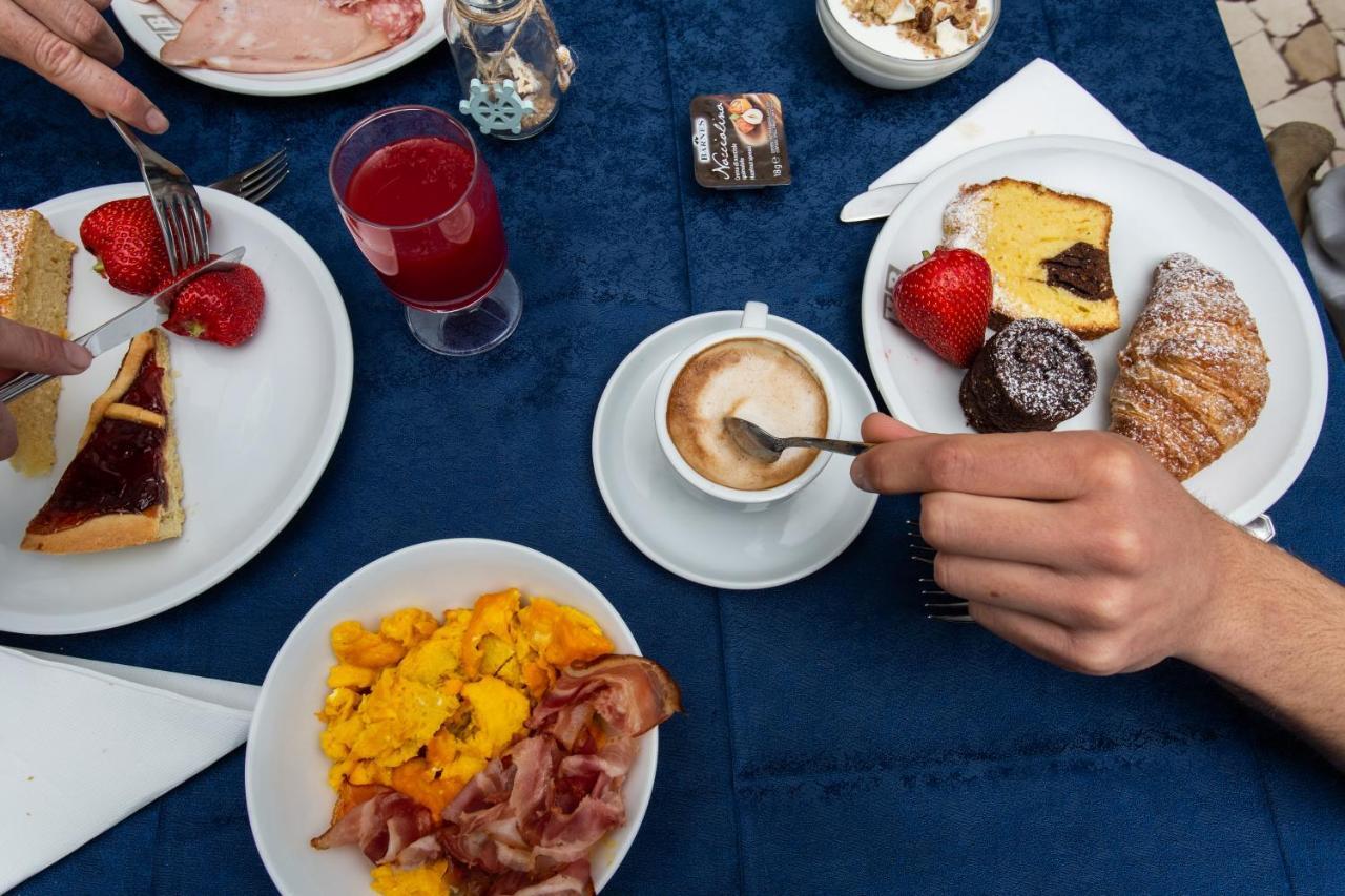 Hotel Bremen Rimini Eksteriør billede